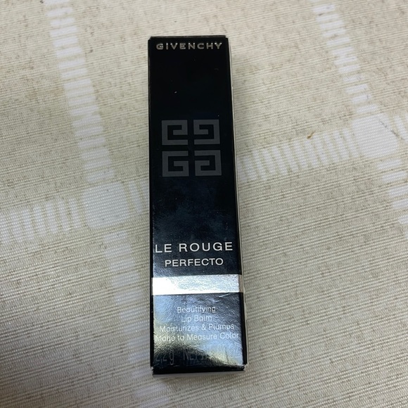 Givenchy - Le Rouge Perfecto - Picture 3 of 4